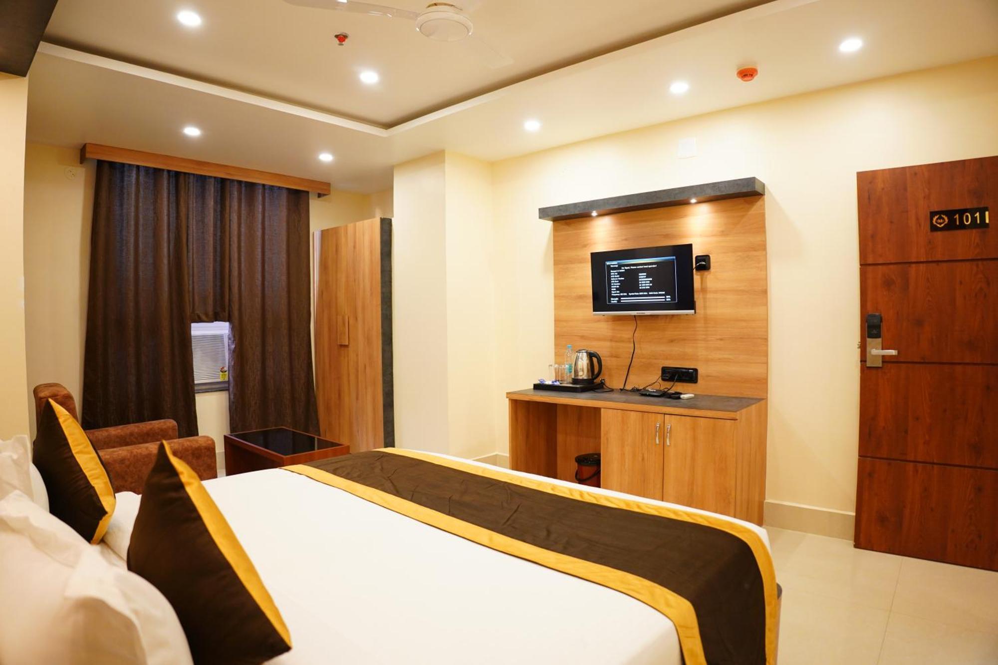 The Marutinandan Grand Hotel Deoghar Ngoại thất bức ảnh